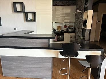 Mətbəx mebeli və bar stolu dəsti - Dizayn: L formalı mətbəx sistemi