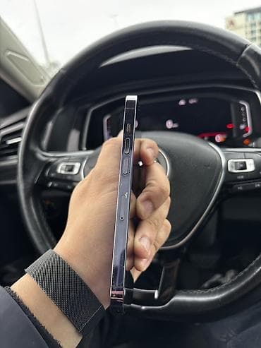 ipone mini: IPhone 14 Pro, 128 GB, Deep Purple — 4