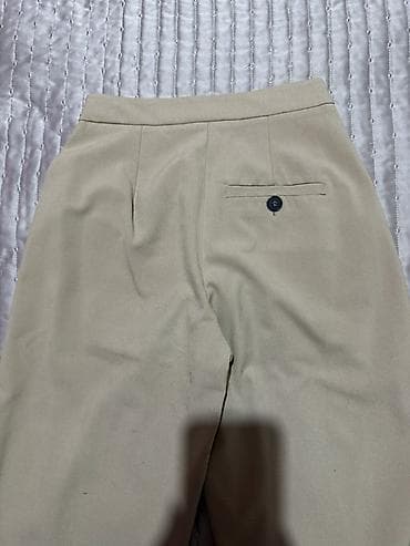 Bershka qadın şalvarı 34 razmer - Model: Klassik düz kəsim, hündür — 2