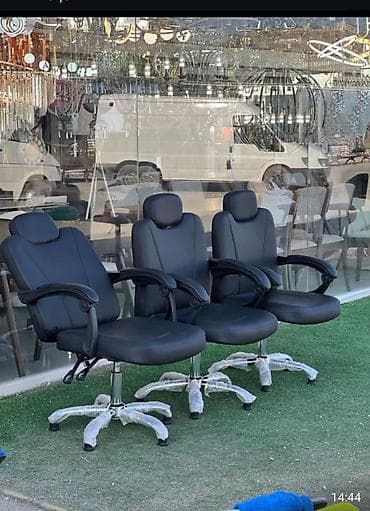 tək stollar: Yeni, Təkərli, Qolları tənzimlənir, Dəri — 7