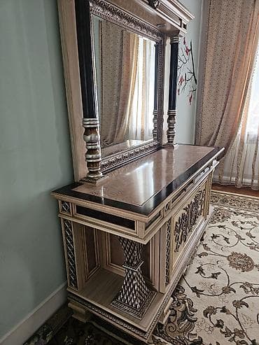 guzgu boydan: İkinəfərlik çarpayı, Dolab, Komod, 2 tumba, Malayziya, İşlənmiş — 7