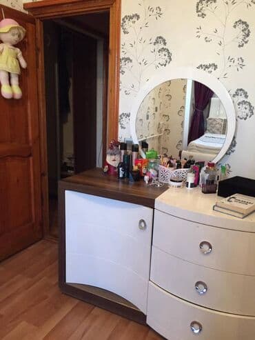 sumqayıt kreditle evler: Bakı, 3 otaqlı, Köhnə tikili, m. Həzi Aslanov, 67 kv. m — 12