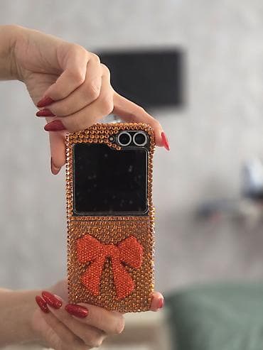 ps4 2 orjinal pult: SAMSUNG FLİP Z 6 telefonlari uçun parlaq,bəzəkli telefon qabı — 6