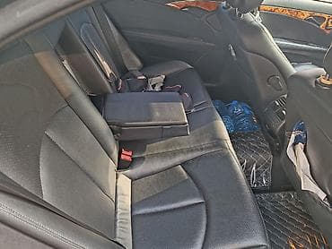 mercedes dort: Mercedes-Benz E 350 (W211) sedan - Kuzov: 4 qapılı sedan, tünd boz — 3