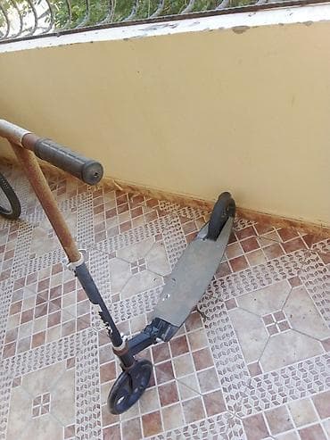 mopet elektrik: Skuter - yüngüldür biraz paslanıb qatlanandır endirim var — 1