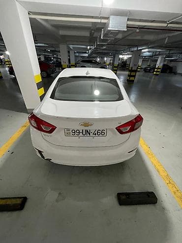 cruze diffuzer: Chevrolet Cruze: 1.4 l | 2016 il 270000 km Sedan — 4
