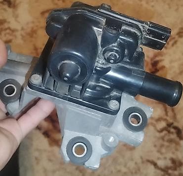 traktor yer qazan: Toyota vakuum nasosu (elektrik aktuator modulu ilə) - Brend: Denso - — 2