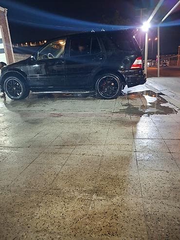 hyundai accent 2013: Mercedes-Benz M-Class (W163) SUV - Kuzov: qara rəng, şəhər və uzun — 10