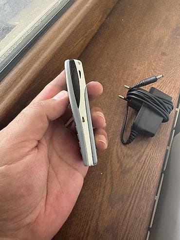 6600 nokia: Nokia 1, < 2 GB Memory Capacity, rəng - Mavi, Düyməli — 4