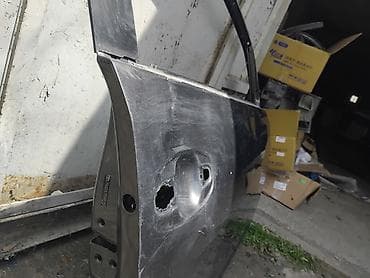 prius guzgu: Məhsul: Avtomobilin ön sağ qapısı (tam kuzov detalı) toyota prius — 2