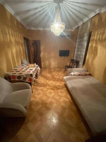 дешевые квартиры в баку: Nəsimi metrosunun yaxınlığında köhnə tikili 9 mertebeli binanın 3-cü — 2