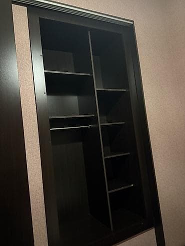 teze dolablar: 3 qapılı, Güzgülü, Qəhvəyi, Taxta, Kupe, Düz dolab — 4