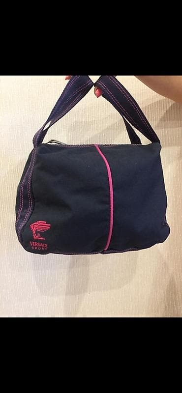 big bag: Original Versace Sport qadın çantası - Rəng: tünd göy korpus, çəhrayı — 1