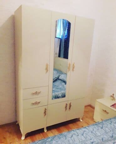 Dolablar: Yeni, Açılan, 3 qapılı Düz dolab, Qarderob, paltar dolabı, Azərbaycan