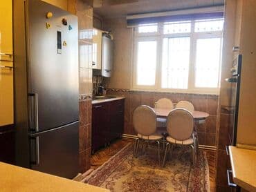 9 ci mikrorayon satilan evler: Bakı, 3 otaqlı, Köhnə tikili, 80 kv. m — 10