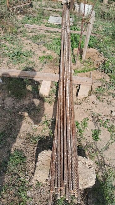 metal demir: TECİLİ satilir.baksolun zavod malidir. 14 luk.12 metre.27 eded — 1