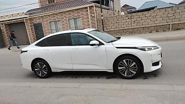 top az muravey: Changan Qiyuan A05: 1.5 л | 2024 г. 88000 км Седан — 2