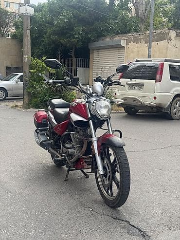 disk qabi: Kruizer tipli yol motosikleti - Kuzov: klassik kruizer dizaynı, rahat — 1