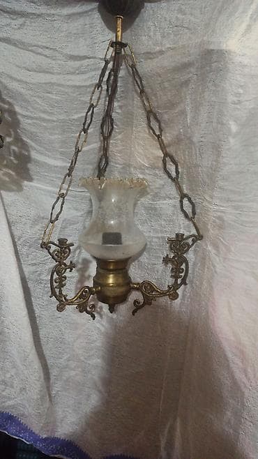 antik stullar: Antik asma şamdan-lampa - Material: bürünc gövdə və dekorativ döymə — 1