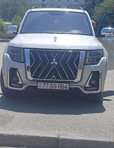 Mitsubishi Pajero: 3.8 l | 2013 il 25200 km Ofrouder/SUV