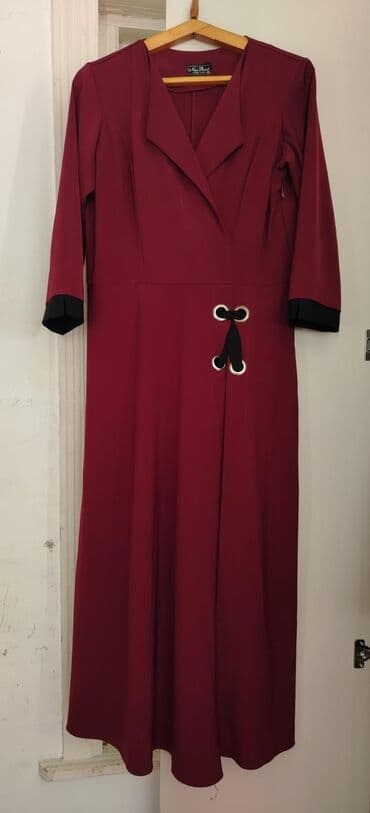 kiraye ziyafet: Qadın geyim dəsti – 4 ədəd 1) Tünd məxməri-bordo rəngdə uzun don - — 2