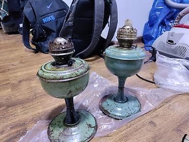 qədimi boşqablar: Məhsul: Köhnə tip kerosin lampaları (2 ədəd) Təsvir: - Metal gövdəli — 1