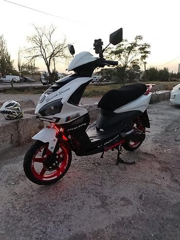 e39 oturacaq: Mopet Zaza 80 cc XODA GETMİR GETSE ELA MOPETDİ . XODANMİR DEYE BU — 2