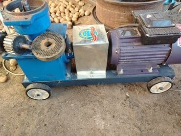 холодильник для магазина: Qranul yem makinası 1 ay işlənilib təcili satılır — 4