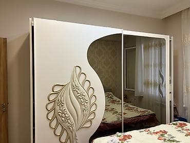 servant mebel: Tecili Satılır! Ağ rəngli sürgülü qarderob - güzgülü, dəbli dizayn — 1