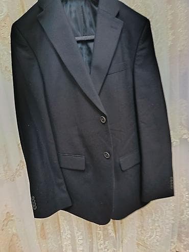 Məhsul: Kişi geyim dəsti – köynək və pencək - Köynək: Paulo Mocci