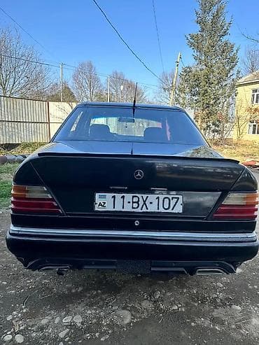 avtomobil almaq: Mercedes-Benz W124: 2 l | 1993 il Sedan — 1