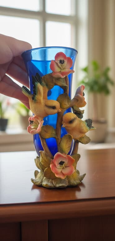 ev pencere modelleri: Bir vaza — 1