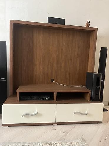 taxta satilir: TV stendi və media konsol - Material: taxta teksturalı laminat — 1