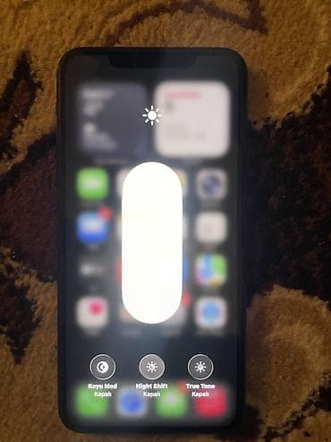 13 pro qiymet: IPhone 11 Pro Max, 256 GB, Face ID — 2