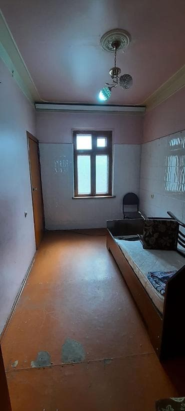 bir otaql: Sumqayıt şəhəri, 9cu mkr, Heydər parkına baxan tərəfi. 9 mərtəbəli — 7