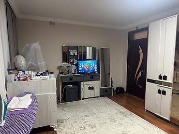 ev elanları kirayə: 4 otaqlı, 979 kv. m, Orta təmir — 6