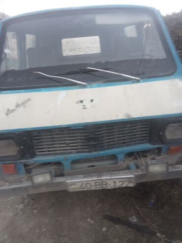 задняя фара в багажник ниссан примера р11: RAF : 2.5 л | 1989 г. Бус — 4