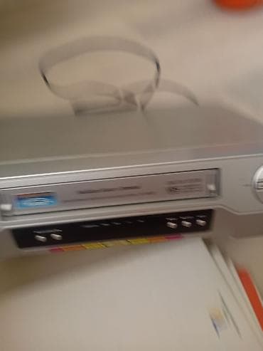 panasonic video: Samsung VHS videomaqnitofon – model SV-160G/S (üzərində “Intelligent — 3