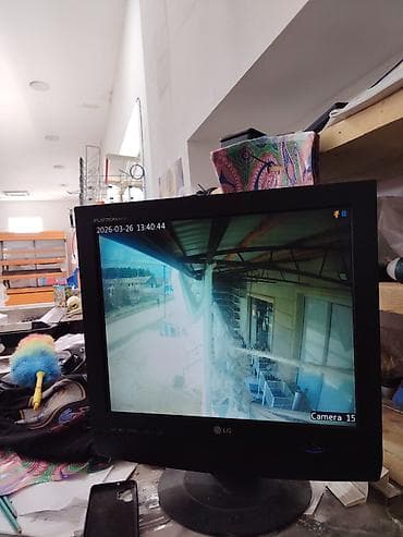 honor x6b irşad: LG Flatron monitor – CCTV müşahidə ekranı - Brend/model: LG Flatron — 2