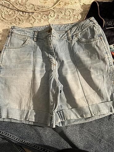 cins uşaq şortikləri: - Məhsul: Cins şort - Rəng: Açıq mavi (yüngül yuma effekti) - Parça — 1