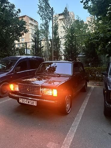 maşın satisi: Salam maşın bez detaldı 100 fayiz isdənilən yerdə yoxladra bilərüy nə — 5