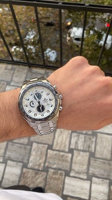 pandora qutusu: İşlənmiş, Qol saatı, Casio — 1