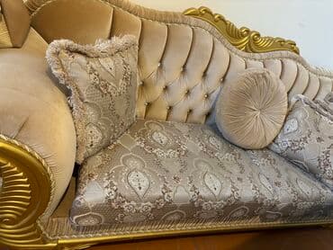 İşlənmiş, Klassik divan, 2 kreslo, Divan, Jurnal masası, Bazasız, Açılmayan