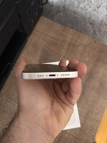 iphone 11 white: IPhone 13, Ağ — 5
