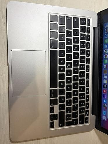 Apple MacBook: Apple MacBook Pro 13" (gümüş rəng, alüminium unibody) Xüsusiyyətlər — 4