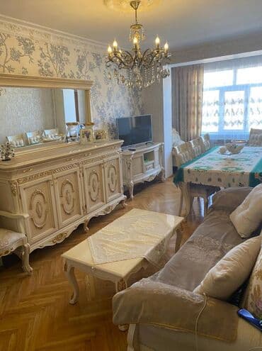 köhnə tikili bina evləri: Bakı, 3 otaqlı, Köhnə tikili, m. Memar Əcəmi, 80 kv. m — 1