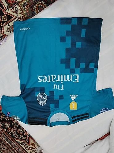 Futbolkalar: Futbolka, Adidas, XS — 1