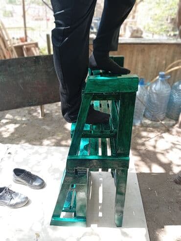 taxta piləkan: Oturacaq nərdivan — 1