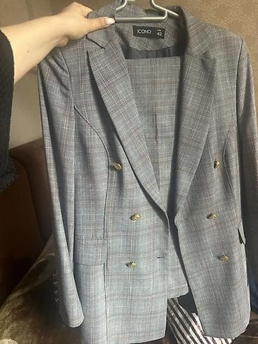 Baş geyimləri: İCONO qadın kostyumu – pencək və salvar dəsti - Ölçü: 42 (etiketdə — 2