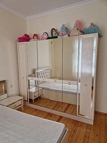 divan desti: Mebel dəsti – qonaq və yataq otağı üçün tam komplekt Qonaq otağı: - — 5